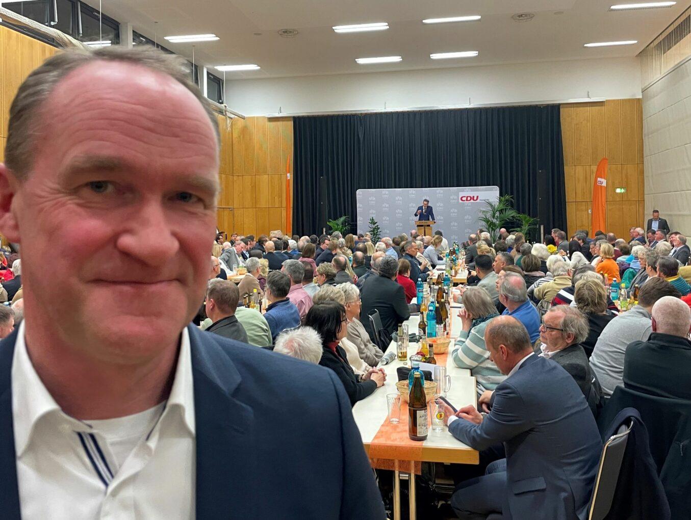 Aufbruchstimmung: Herzlichen Glückwunsch an Franzi Sehr zur Wiederwahl - Viel Erfolg für Uwe Becker zur OB-Wahl - Anregender Polit-Talk des Wirtschaftsrats Taunus !